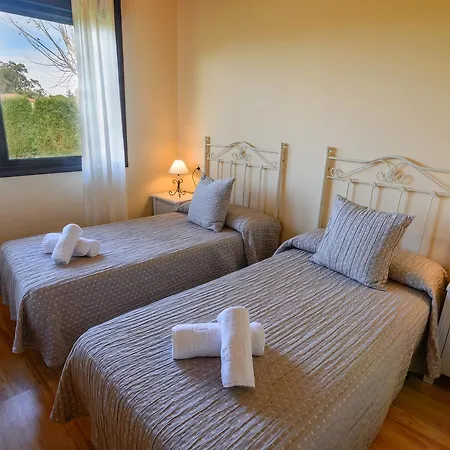 Farm stay La Llomba *