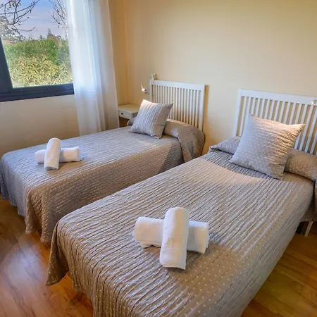 Farm stay La Llomba